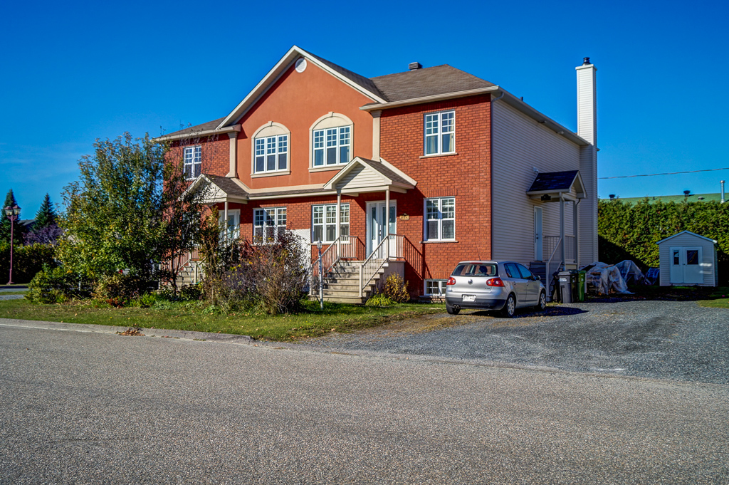 Récent Quadruplex à vendre à Sherbrooke (StÉlie) Flex Immobilier